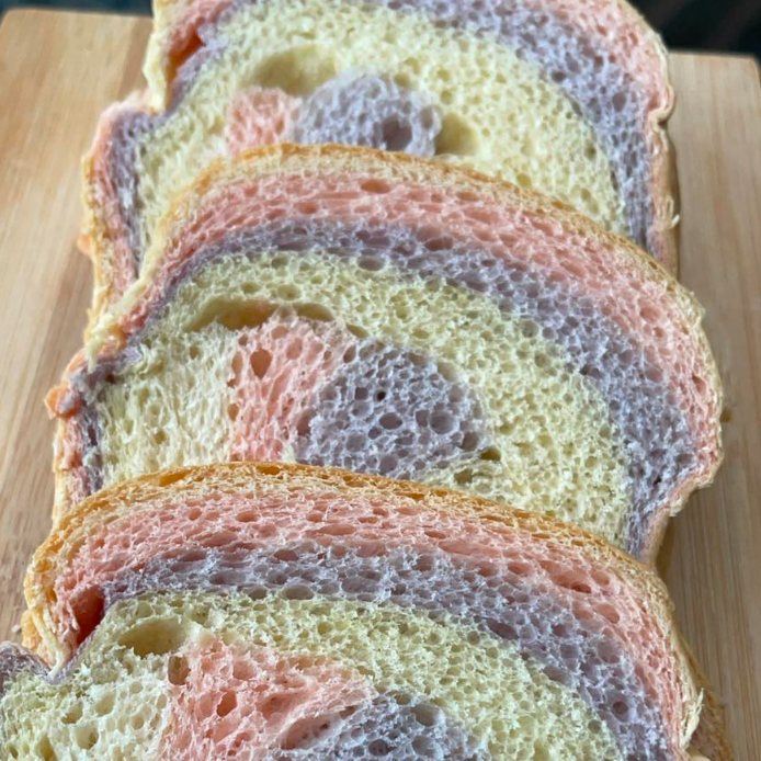 Rainbow Bread (Rainbow Brioche)